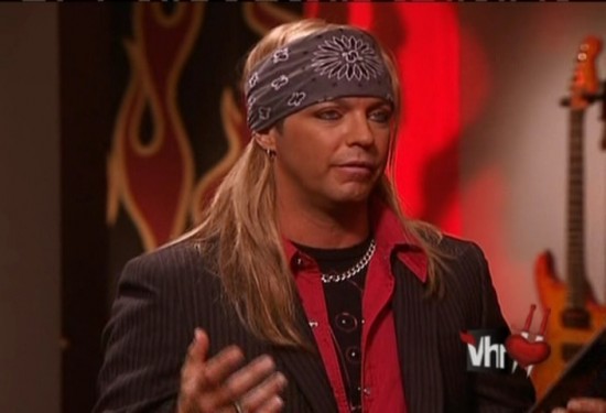 Guyliner doesn't make you look younger.  Only youth can do that.